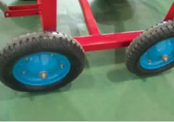 Pneumatic tires for garlic stem cutter mobility