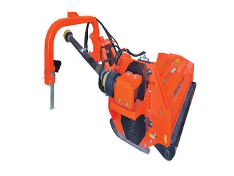 Precision hydraulic arm allowing flexible tilt and side-shift adjustments