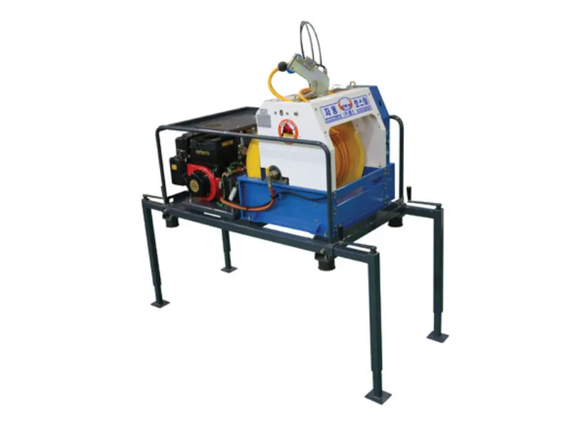 ORATEXCA GK7 BG-170 high capacity engine driven remote hose reel on adjustable stand